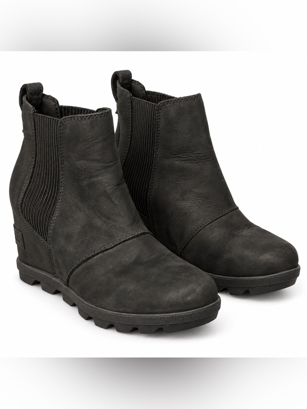 Sorel black wedge Chelsea ankle boots in very good preowned condition.